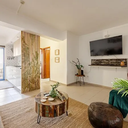 Anna's Da Rocha Daire Portimão